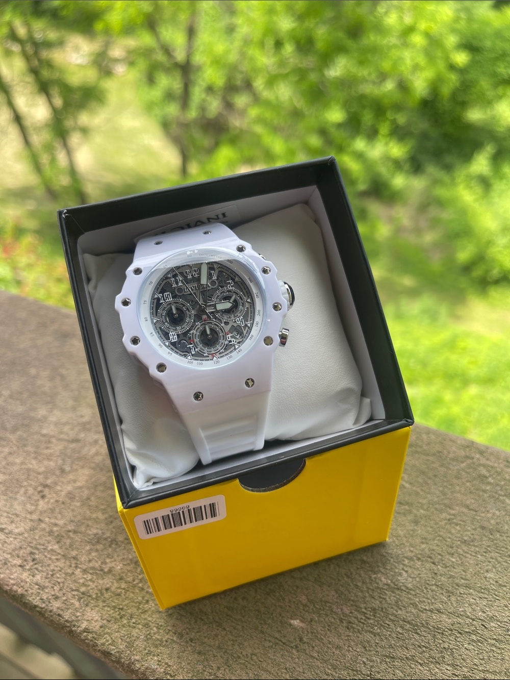 Invicta Racing Vaulthan Men's Watch - 44mm. White (69668)